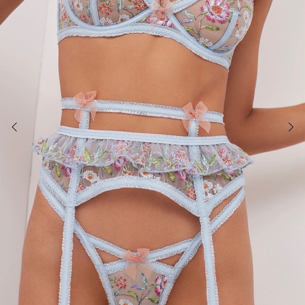 ISO FLL Garden Garter in xs